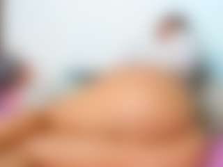 alejamoore's Live Sex Cam Show