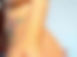 Live cam show with alejamoore - Wet on Camsoda