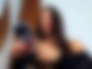 Live cam show with alejamoore - Lovense Brown Hair on Milfs Live