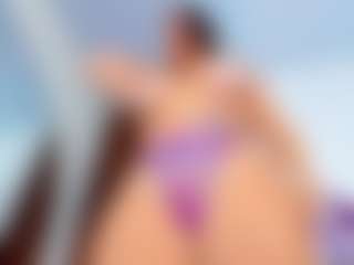 alejamoore's Live Sex Cam Show