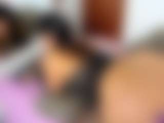 alejamoore's Live Sex Cam Show