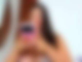alejamoore's Live Sex Cam Show