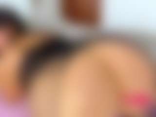 alejamoore's Live Sex Cam Show