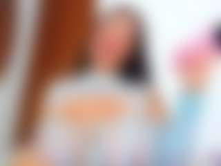 Live cam show with alejamoore - Brown Hair Toys on Camsoda