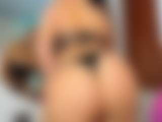 alejamoore's Live Sex Cam Show