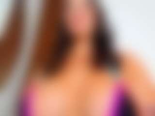 alejamoore's Live Sex Cam Show