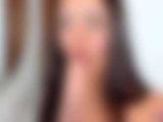 alejamoore's Live Sex Cam Show