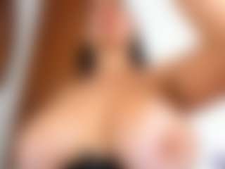 alejamoore's Live Sex Cam Show