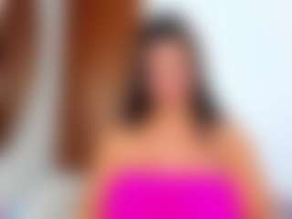 Live cam show with alejamoore - Tiny on CamClone