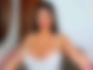 alejamoore's Live Sex Cam Show