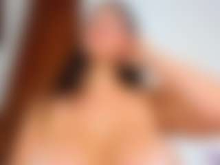 alejamoore's Live Sex Cam Show