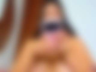alejamoore's Live Sex Cam Show