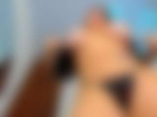 alejamoore's Live Sex Cam Show