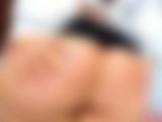 alejamoore's Live Sex Cam Show