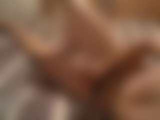 Kindareckless276's Live Sex Cam Show