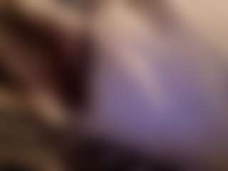 Kindareckless276's Live Sex Cam Show
