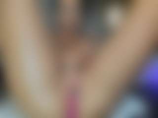 Live cam show with akiralisa - Strip BBW on SxyPornLive