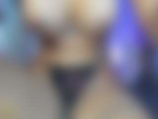 Live cam show with akiralisa - Striptease Latina on LiveSexCams6
