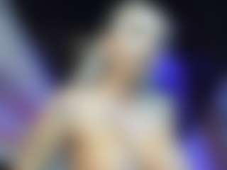 Live cam show with akiralisa - Striptease Latina on CamwithHer