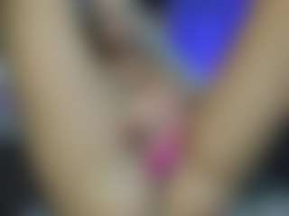 Live cam show with akiralisa - Striptease on slutload