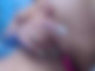 Live cam show with akiralisa - Smoking on Chatstar