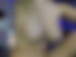 Live cam show with akiralisa - Blonde Hair Dildo on livesuperchat.net
