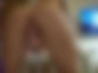 Live cam show with akiralisa - Smoking on Camsoda
