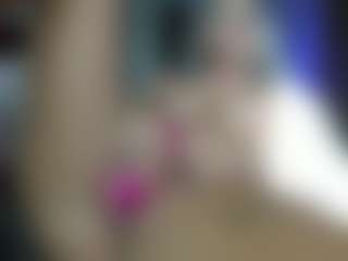 Live cam show with akiralisa - Striptease on Gym Cam Girls