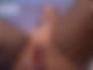 Live cam show with akiralisa - Pregnant on Hubzter Live