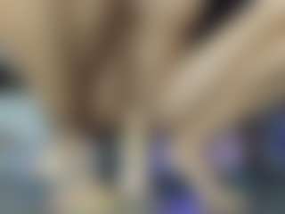 Live cam show with akiralisa - Big Ass Latina on CamwithHer