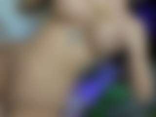 Live cam show with akiralisa - Fingers on Hubzter Live