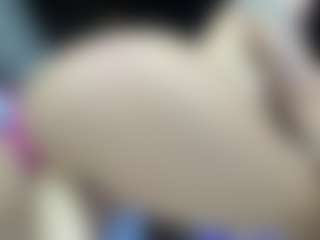 Live cam show with akiralisa - Smoking on Gym Cam Girls