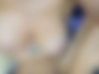 Live cam show with akiralisa - Blonde Hair Curvy on CamSodaAdn