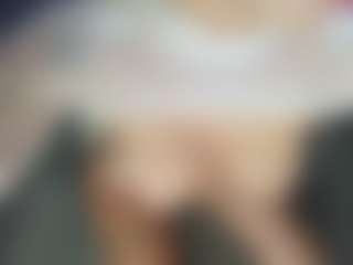Live cam show with akiralisa - Blonde Hair Shaved Pussy on SmokeAndPoke