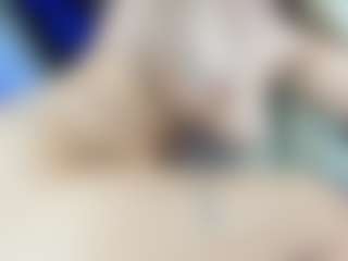 Live cam show with akiralisa - Strip Curvy on SxyPornLive