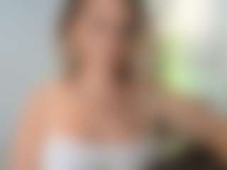 British milf jessica Lou's Live Sex Cam Show