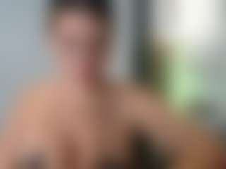 British milf jessica Lou's Live Sex Cam Show