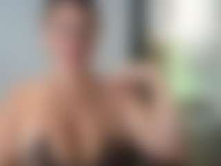 British milf jessica Lou's Live Sex Cam Show
