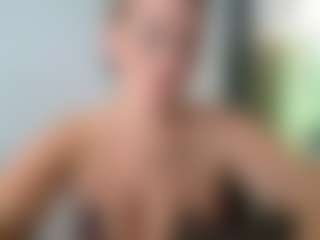 British milf jessica Lou's Live Sex Cam Show