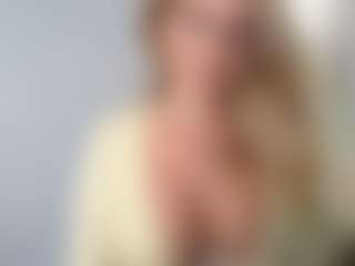 British milf jessica Lou's Live Sex Cam Show