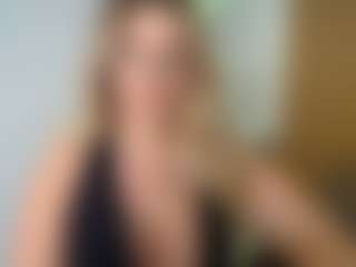 British milf jessica Lou's Live Sex Cam Show
