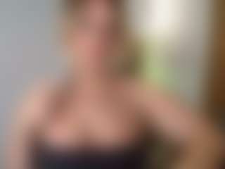 British milf jessica Lou's Live Sex Cam Show