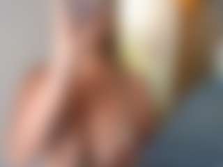 British milf jessica Lou's Live Sex Cam Show