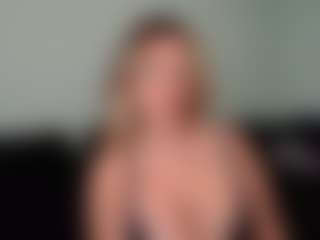 British milf jessica Lou's Live Sex Cam Show