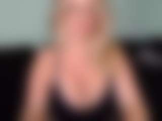 British milf jessica Lou's Live Sex Cam Show