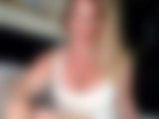 British milf jessica Lou's Live Sex Cam Show