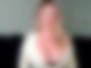 British milf jessica Lou's Live Sex Cam Show