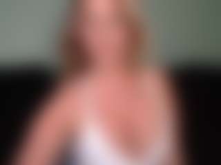 British milf jessica Lou's Live Sex Cam Show