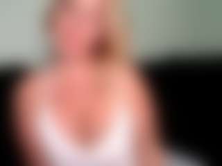 British milf jessica Lou's Live Sex Cam Show