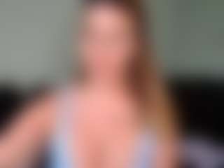 British milf jessica Lou's Live Sex Cam Show